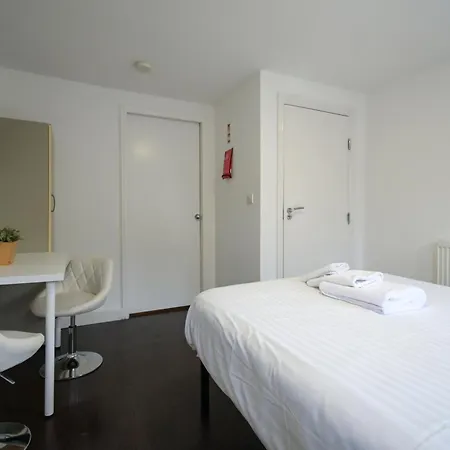 Charlotte Street Rooms By News Hotel Лондон Экстерьер фото
